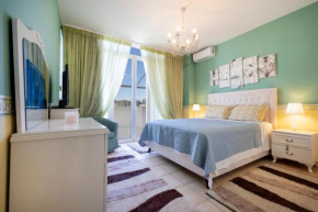 Purple Apartment Chania